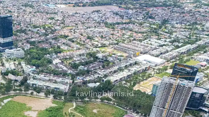 Foto udara kawasan komersial Alam Sutera: ruko, gedung kantor, dan apartemen